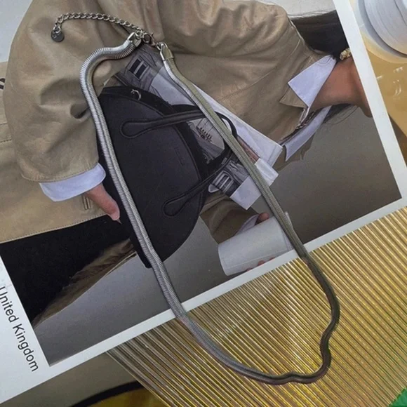 💎HP‼️💋 Gorgeous Titanium steel Silver-toned Double-layered Chain necklace rock - Picture 8 of 8